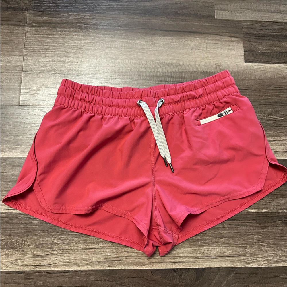 Vuori Clementine 4” Mauve Pink Athletic Activewear Running Shorts Size Small